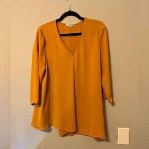 Sympli Mustard High-low hem line V-Neck Blouse quarter to 3/4 sleeves Size M